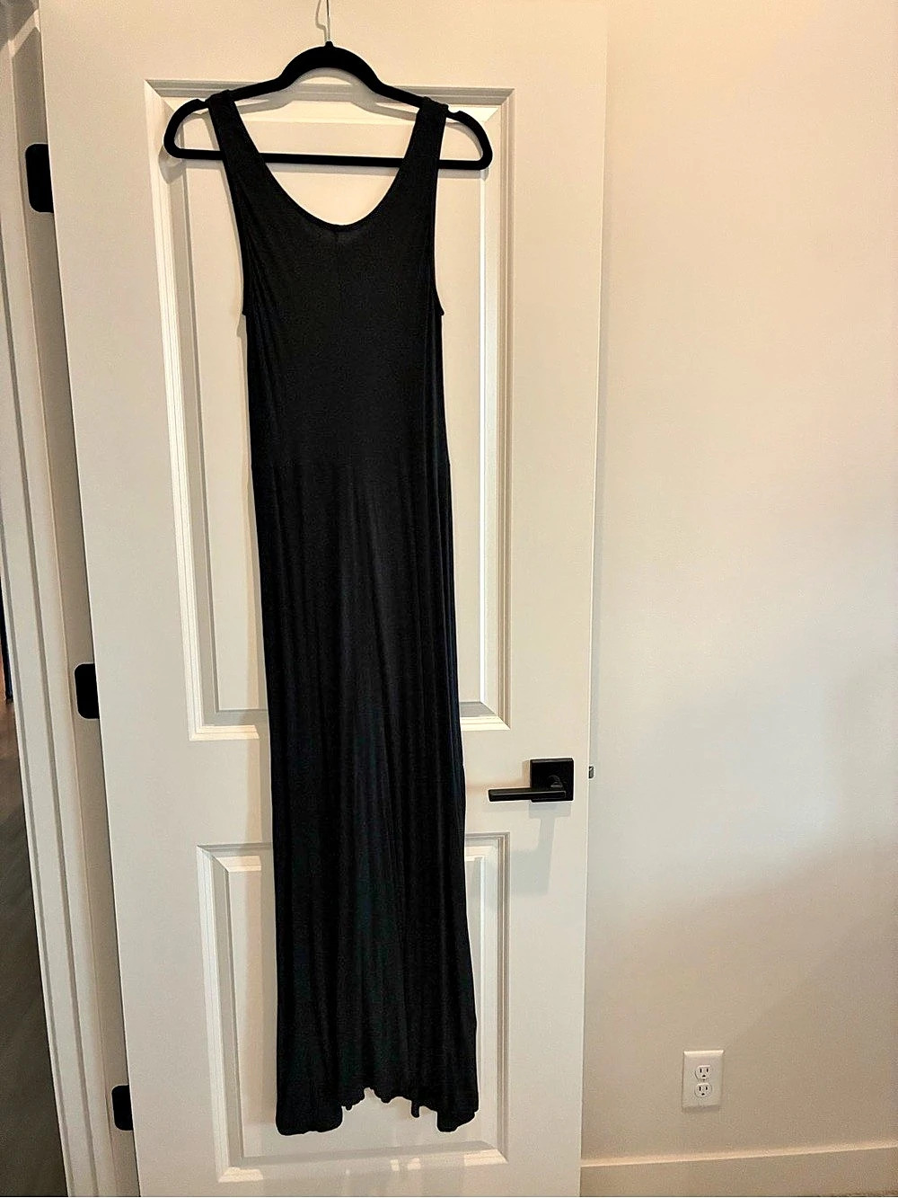 Gap Scoop-Neck Maxi Dress Black Medium